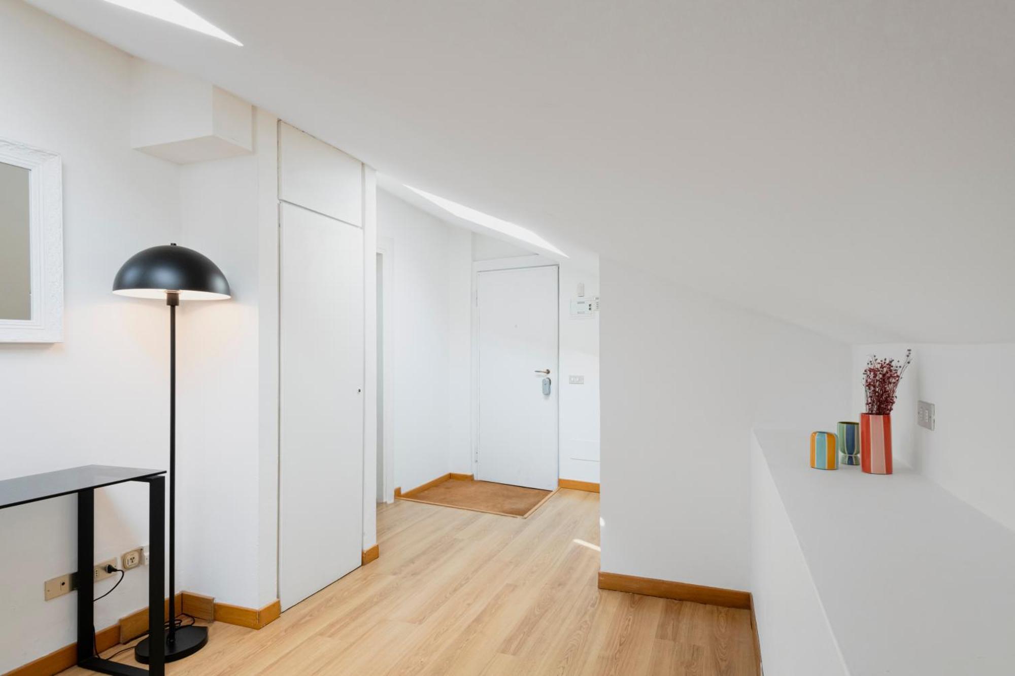 Relstay - Arco Della Pace - Sunny Loft Milan Bagian luar foto